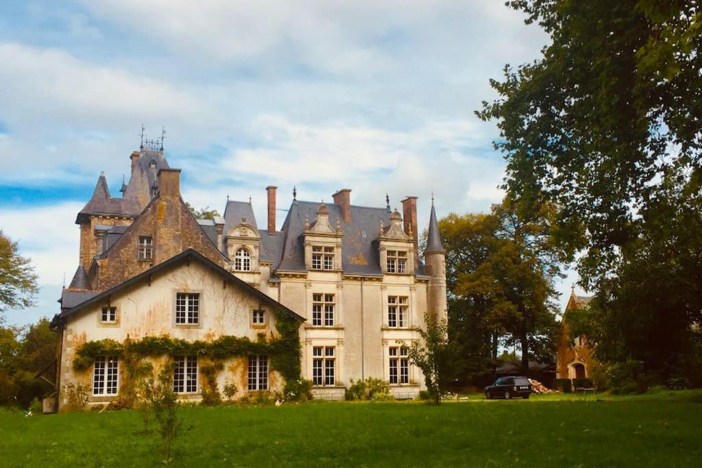 Cottage Du Chateau Erbrée Esterno foto